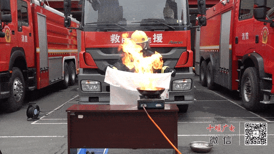 家里没有的赶紧备上!事关安全!_灭火器