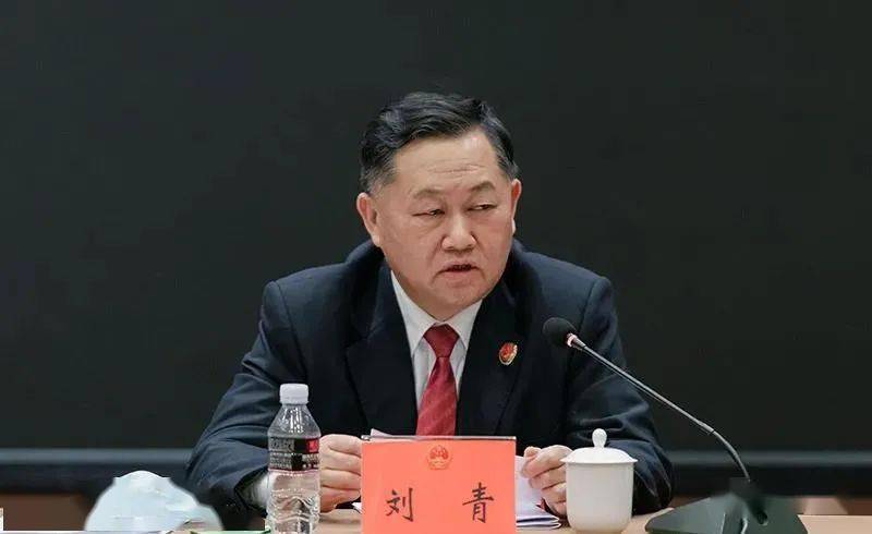 兴仁代表团审议州政府工作报告