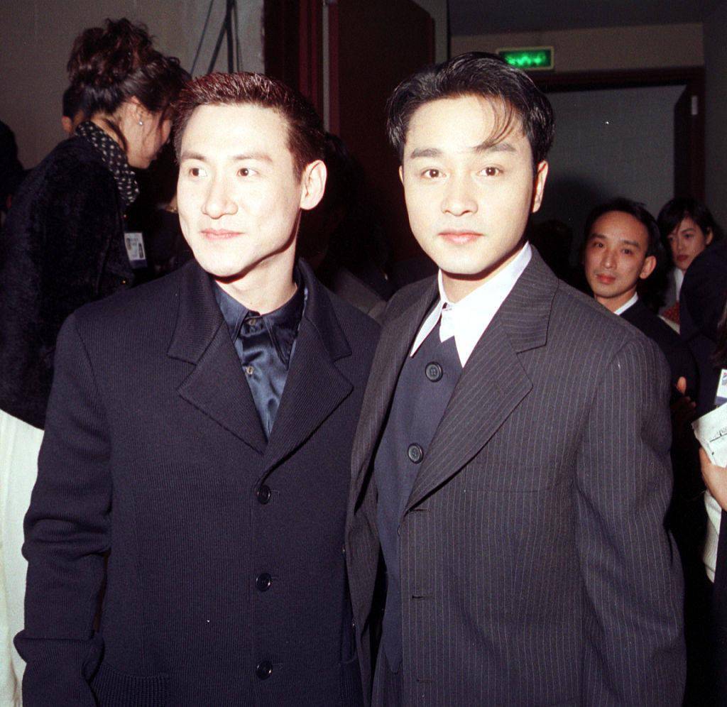 "一岁一哭荣":张国荣逝世十八周年 追忆无可替代的天王巨星