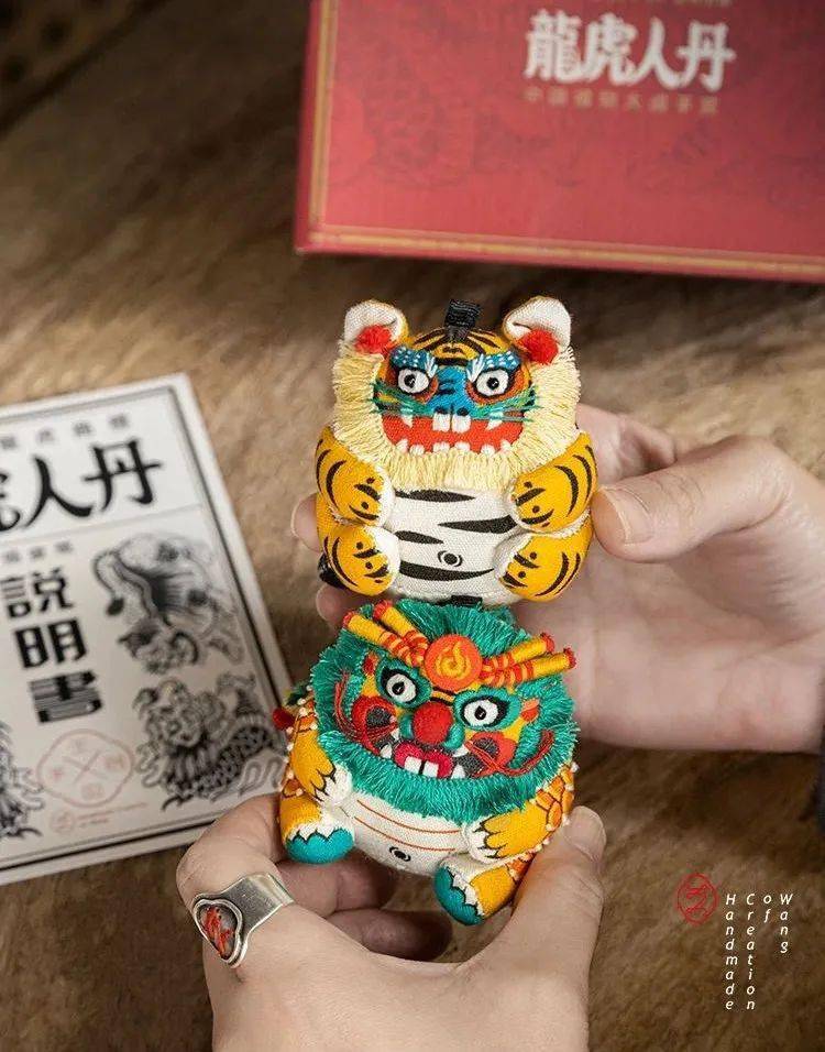 国潮风的文创产品设计上够惊艳
