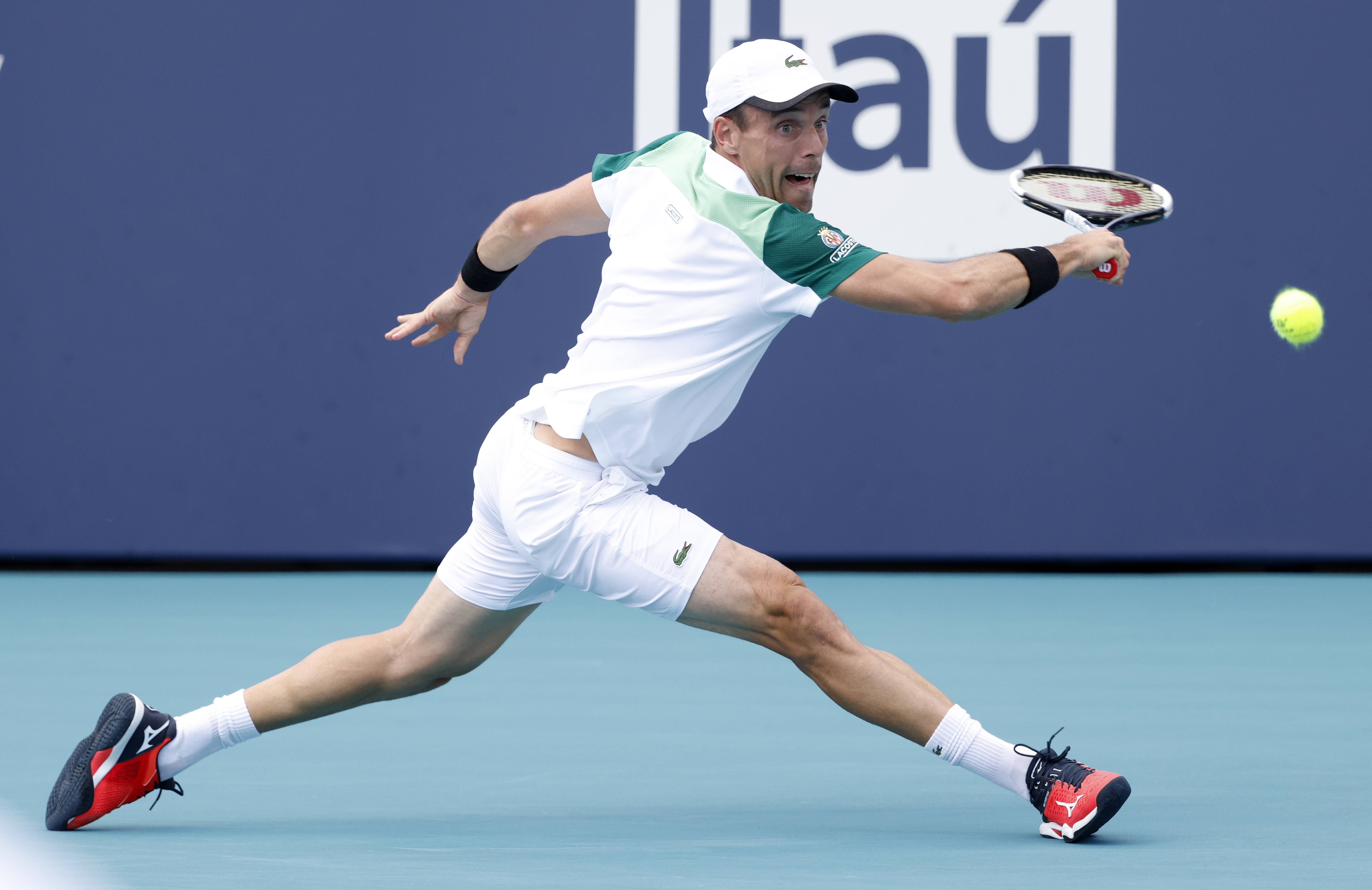 网球迈阿密公开赛辛纳晋级决赛