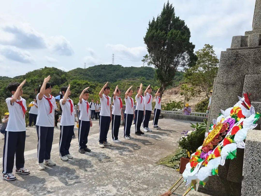 基层动态讲好党史故事传承红色基因仙城中学开展2021我们的节日清明节