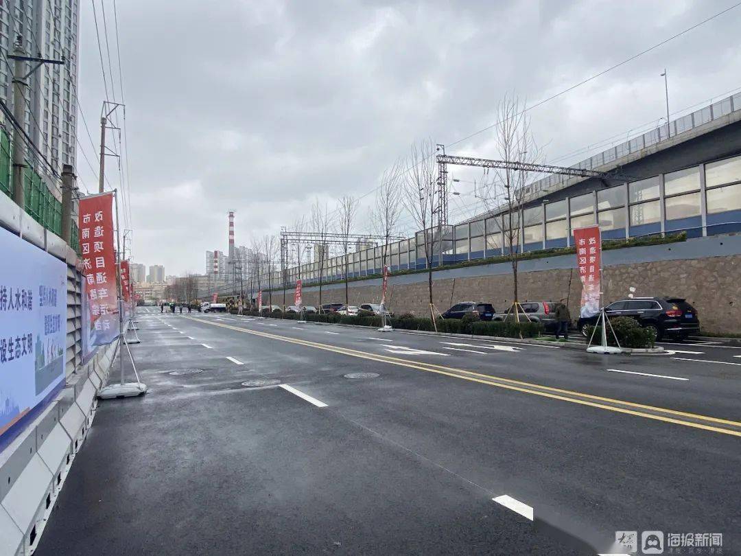 在济南路南侧六街口(济南路,泰安路,北京路,天津路,大沽路,肥城路相接