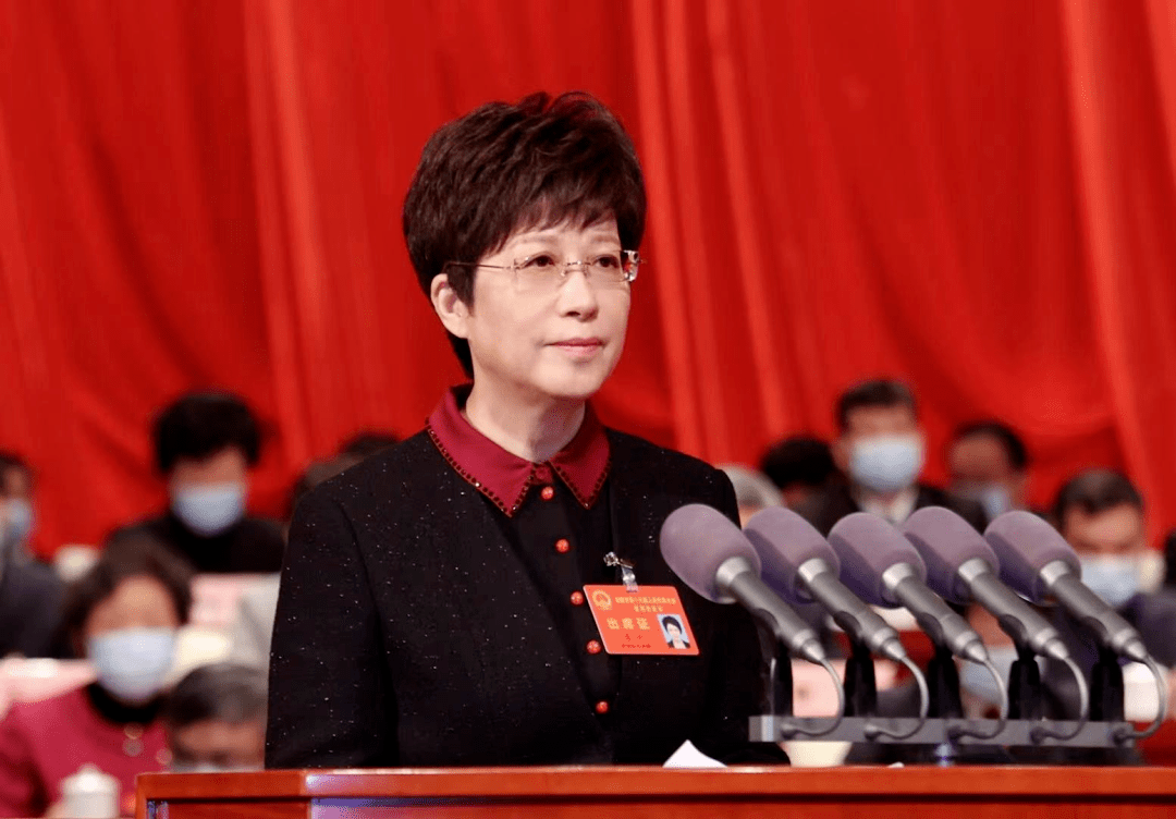 省会女市长履新市委书记后感言:转身的刹那,已开始了想念