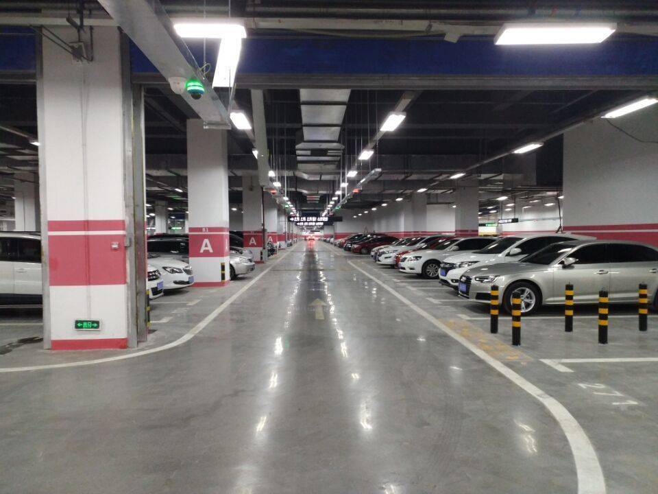 成都智慧停车新进:2400余个停车场近52万个泊位已接入