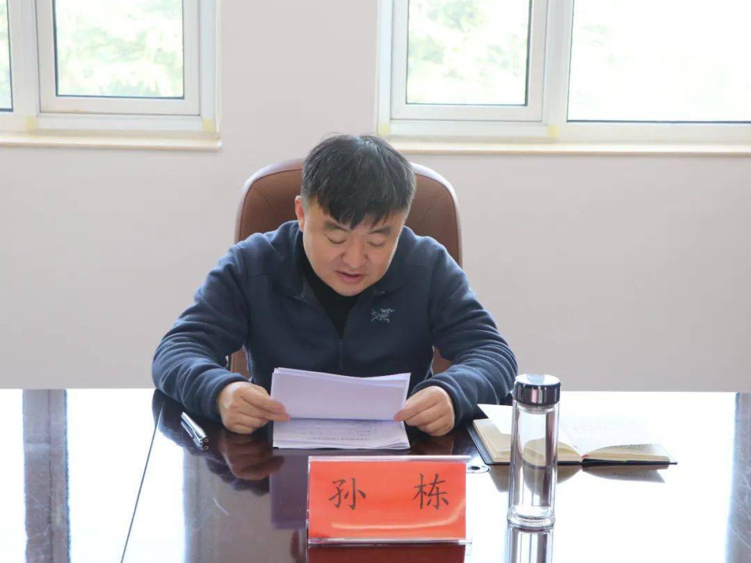 张然在全市殡葬改革工作推进会上强调直面问题全力推进确保完成目标