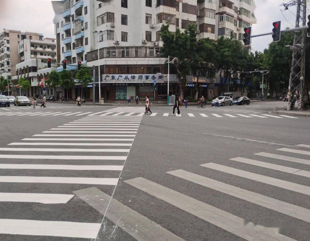 从化城区增设对角斑马线斜着走更方便