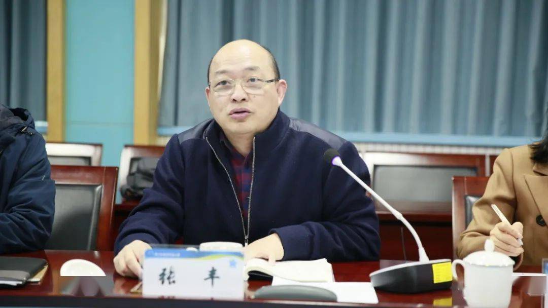 省教育厅教研室副主任张丰讲话张丰充分肯定了萧山区steam教育开展