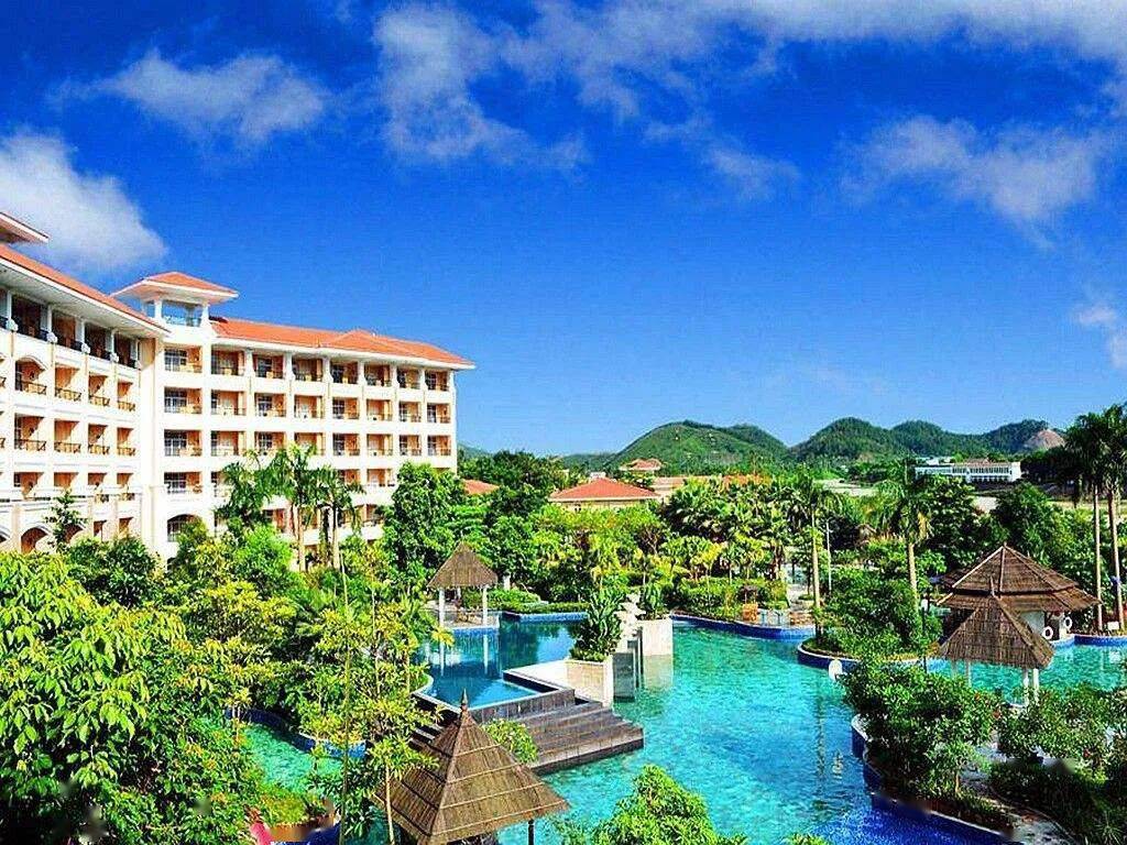 【抢购】周边温泉回血福利!低价叹五星大牌酒店,速度来!_早餐