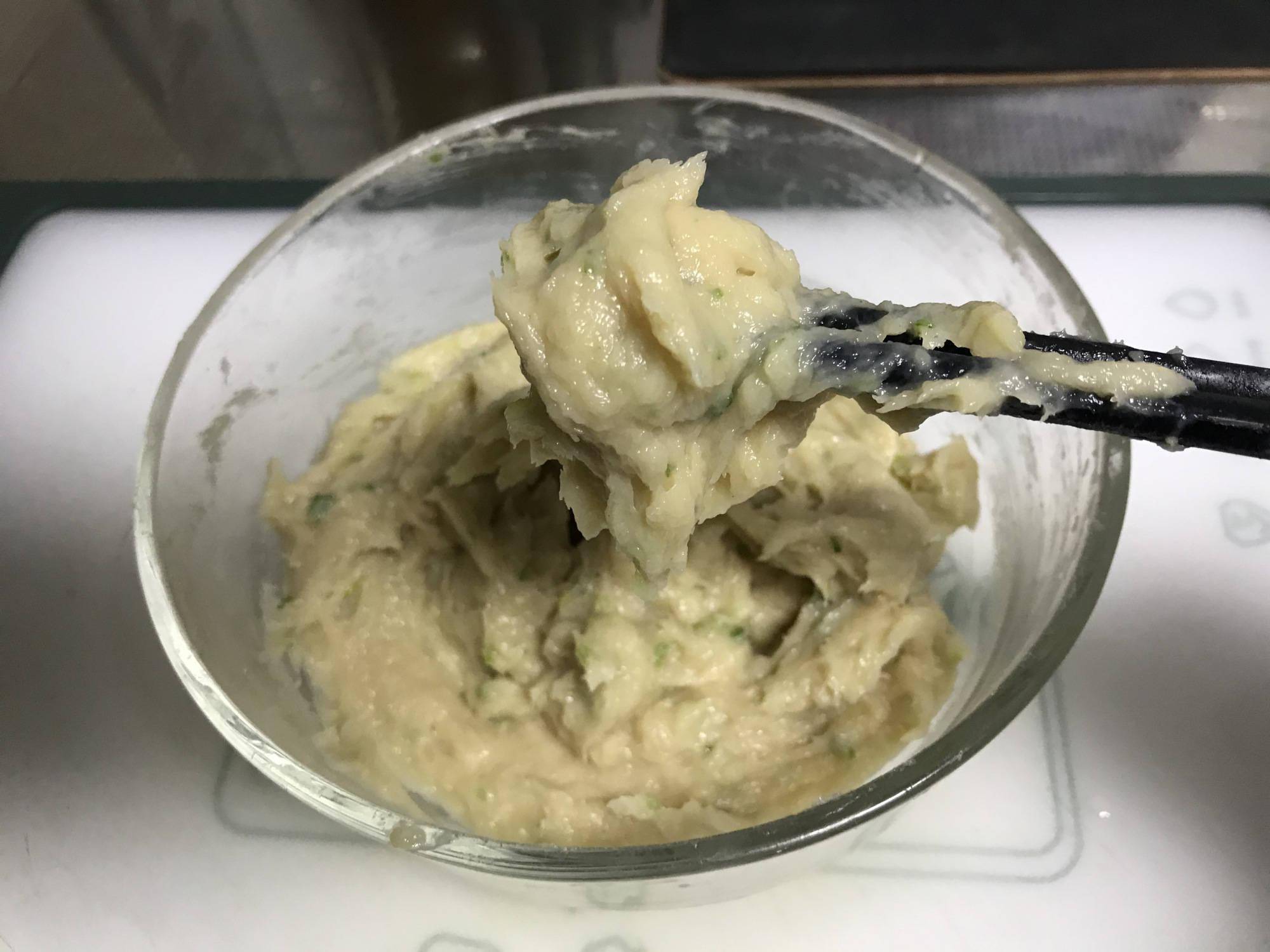 什么菜低卡又饱腹有营养 34ea5eabe4e84cf8b0cca8f758342368.jpeg