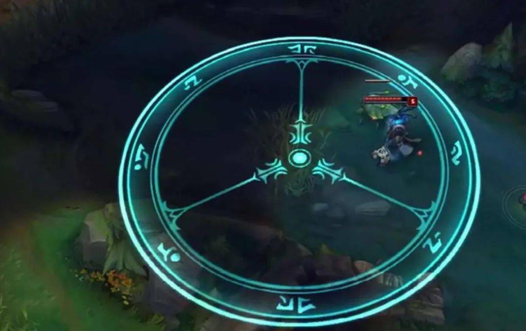 高玩一般会根据对面阵容来选择自己的召唤师技能,比如控制多会带净化