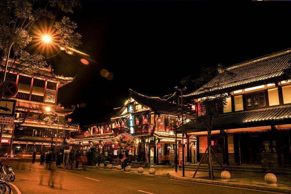 乐山新晋网红打卡地从街头吃到巷尾吃货们都坐不住了