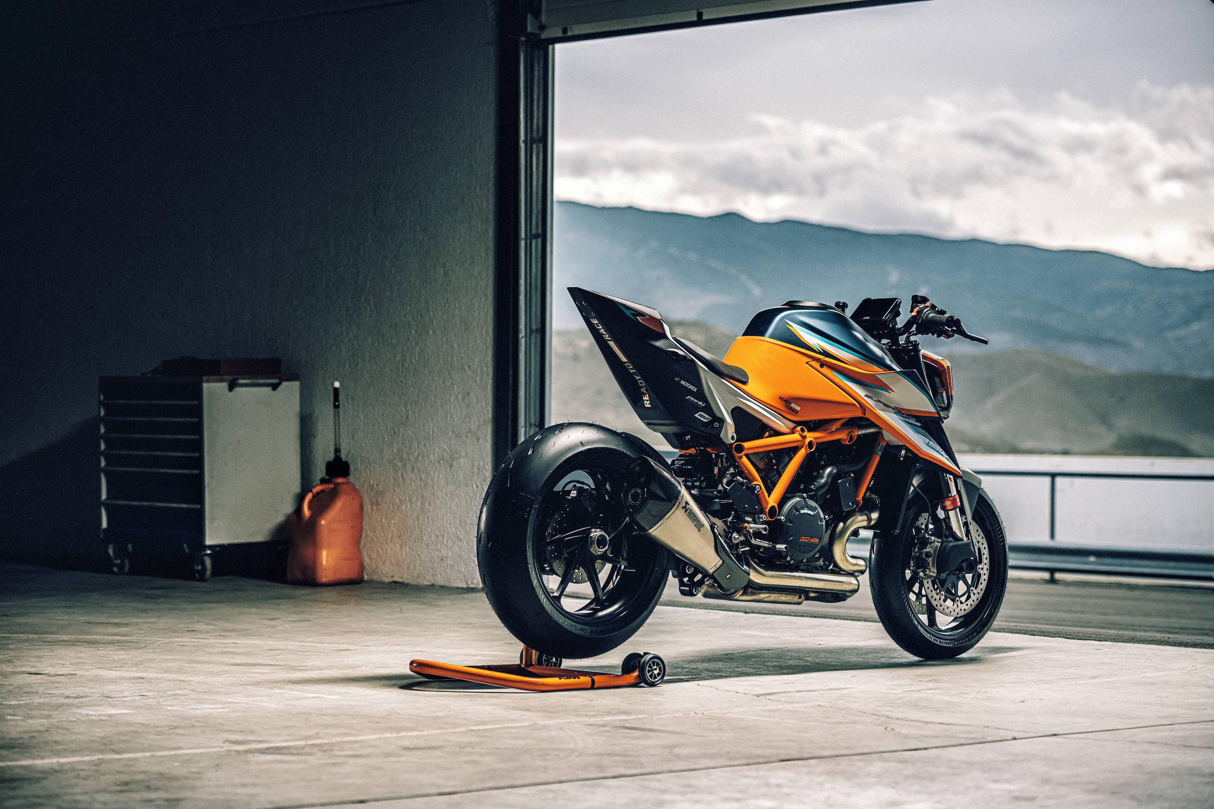 ktm1290壁纸公爵图片