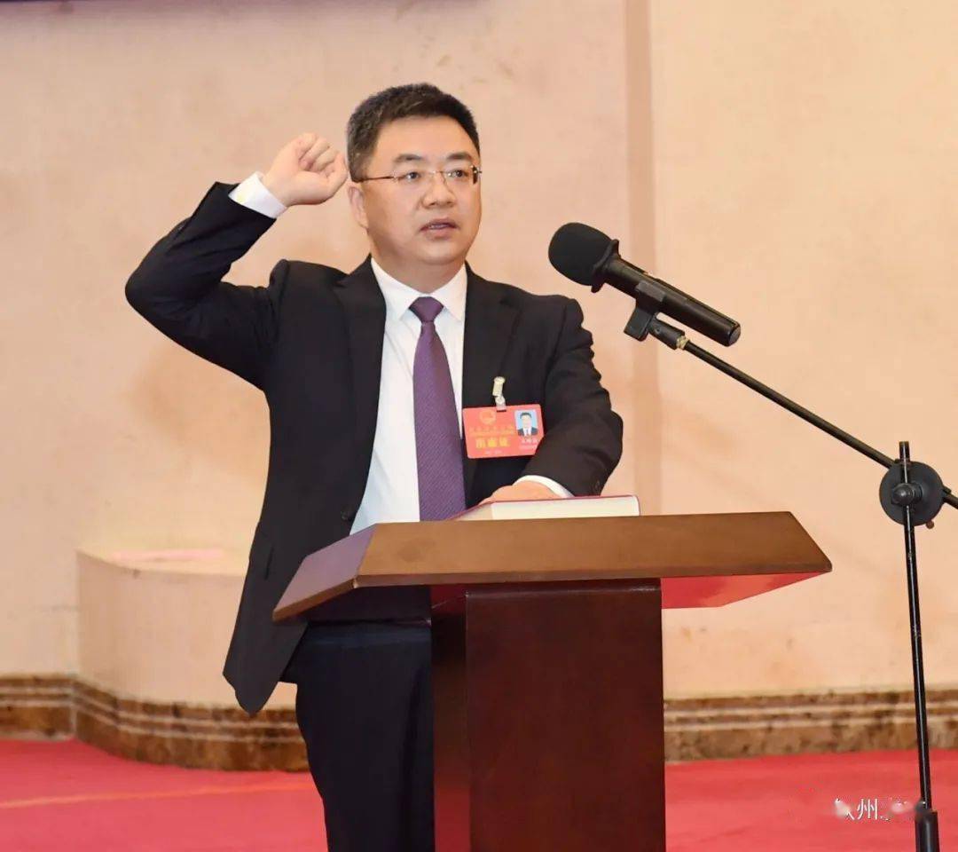 王雄昌当选钦州市市长_管理