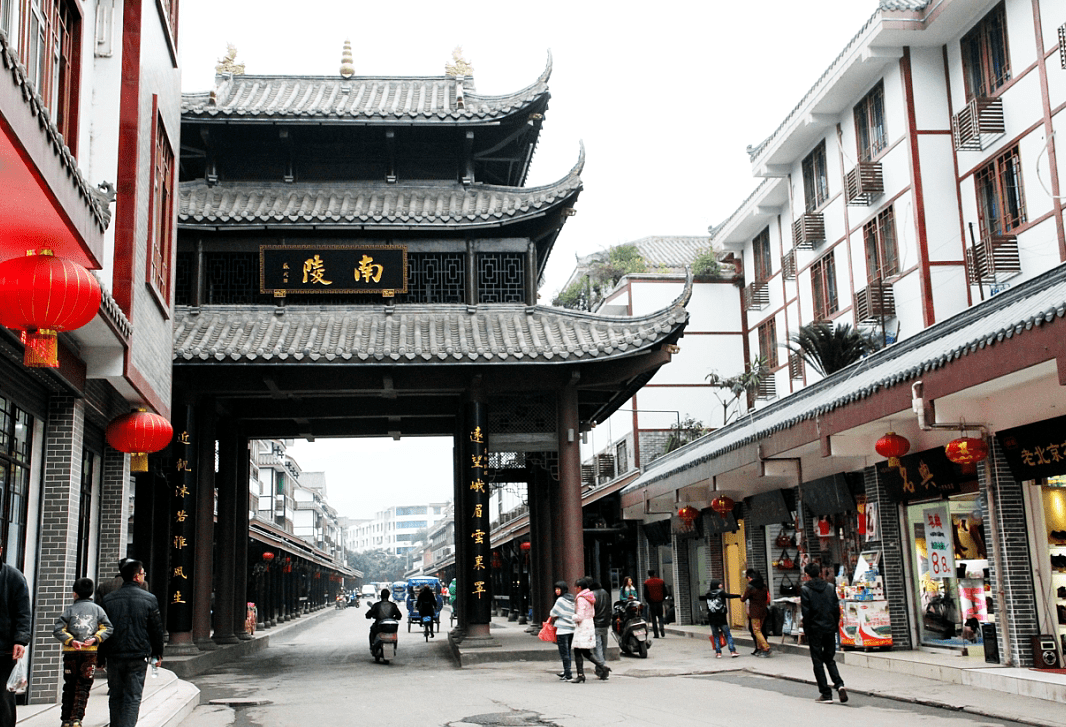 铜河街道地处乐山市沙湾区中心城区,是沙湾区政治,经济,文化中心,一代