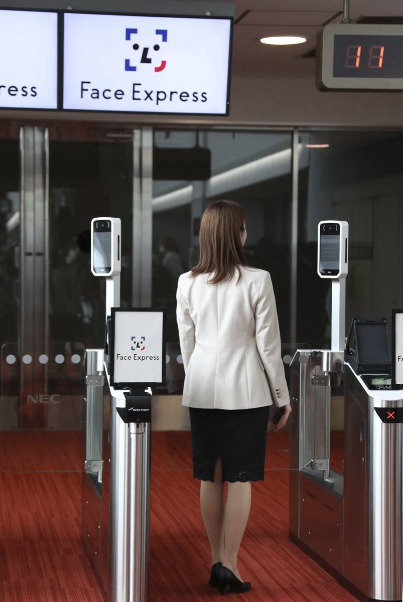 面部|成田机场演示“刷脸”登机 简化流程缩短等候时间