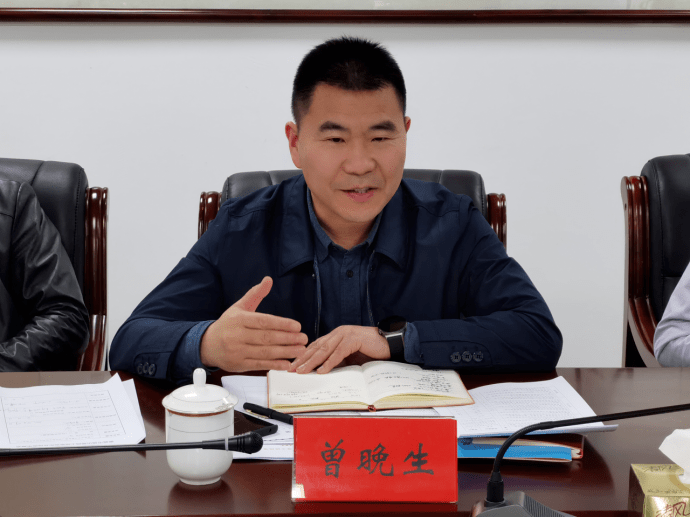 市信访局召开选调生跟班锻炼报告会