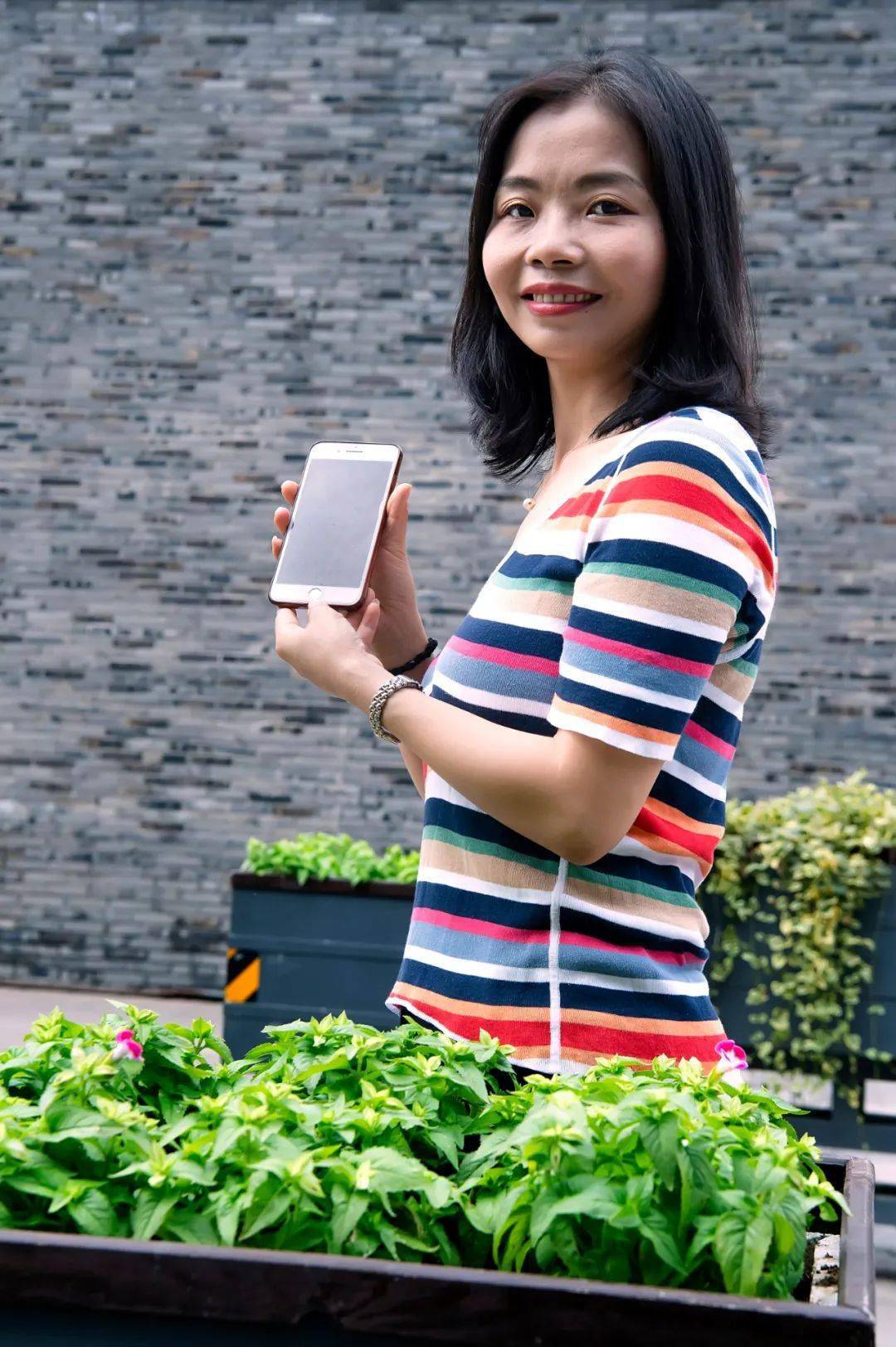 影像| 基层人大代表风采_孙荣