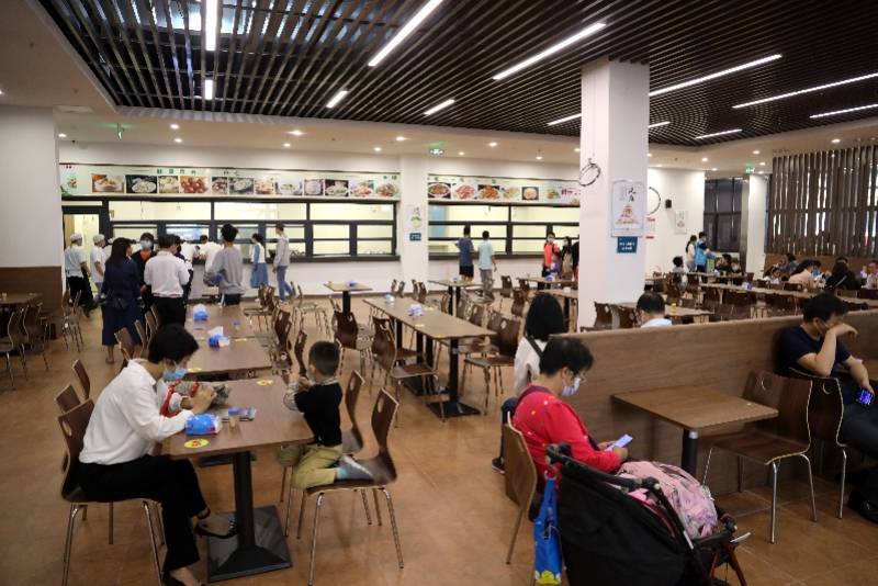 广雅中学花都校区首届高中招生,首个开放日咨询人数近2万