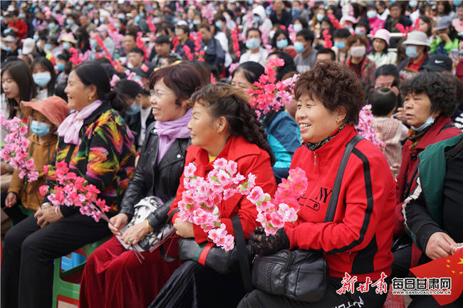 安宁仁寿山灼灼桃花香兰州桃花旅游节开幕啦