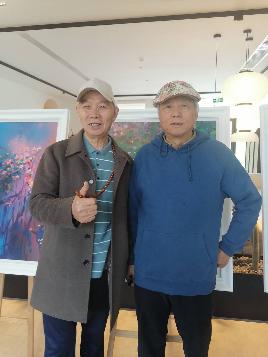 艺术家刘正兴成都个展梦中的格桑花要飞入百姓家