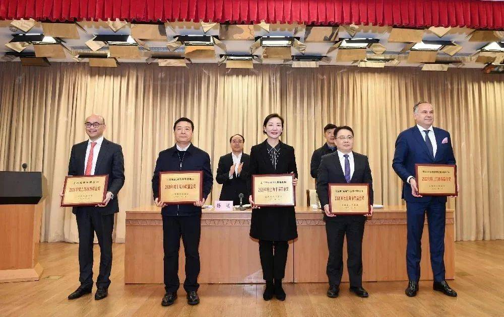 喜讯浦东2家组织和1位个人获得上海市质量金奖