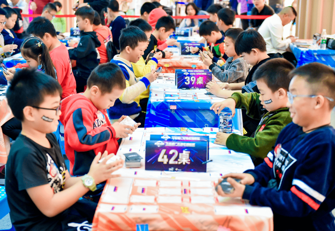 2021卡游杯英雄对决地区巡回赛——成都站 | 激情对