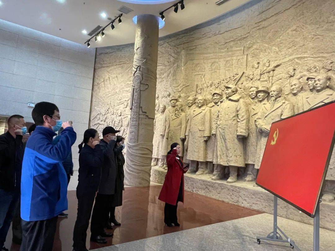 学习党史明理增信区政协组织机关干部到哈尔滨政协文史馆参观学习