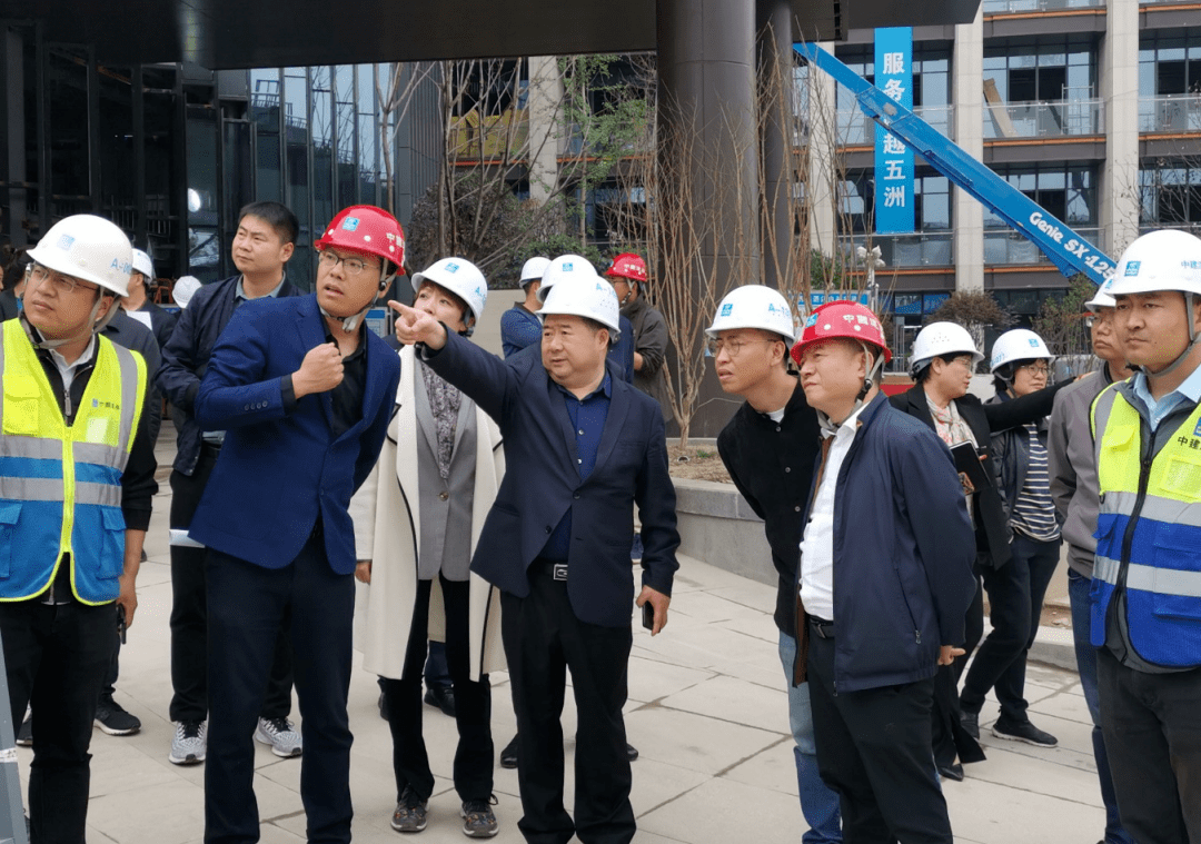 成都东部新区党工委书记张瑛到公司企业总部项目调研