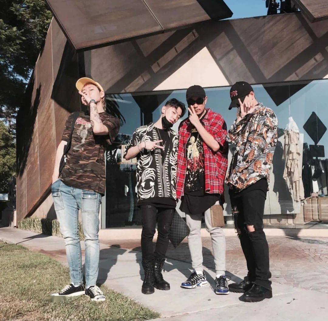 1米7男生如何通过穿搭获得完美身材比例看完这些个子不高rapper穿搭后