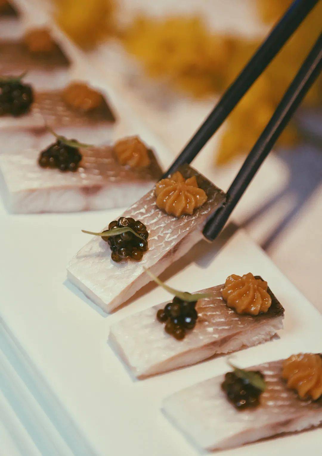 黑珍珠一钻来无锡了30年粤菜大厨的新派潮州菜太高级了