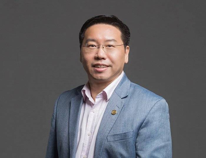 "大象"入局,自动驾驶开启"无限游戏"_华为