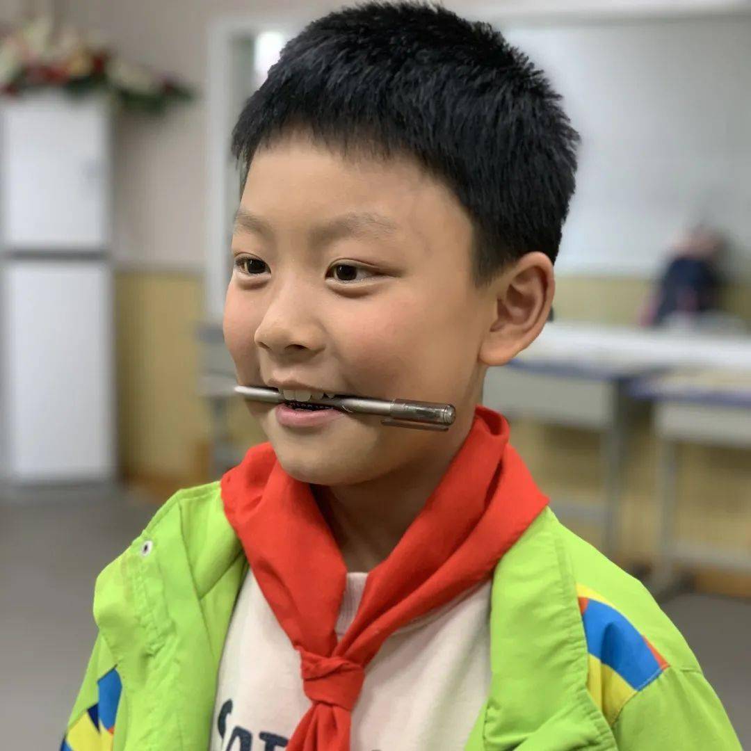 喜报黔江区菁华小学荣获第四届树人杯阅读之星总展示活动团体一等奖和