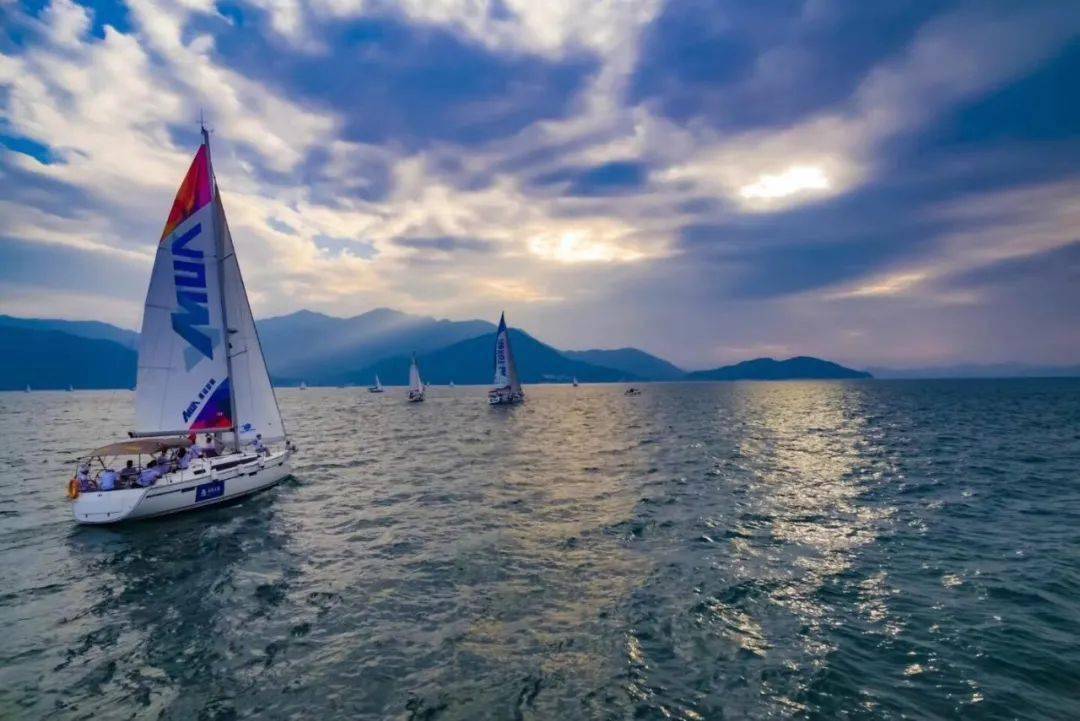 五一露营季巽寮湾2天帆船花样桨板bbq烧烤浪漫烟花沙滩荧光晚会