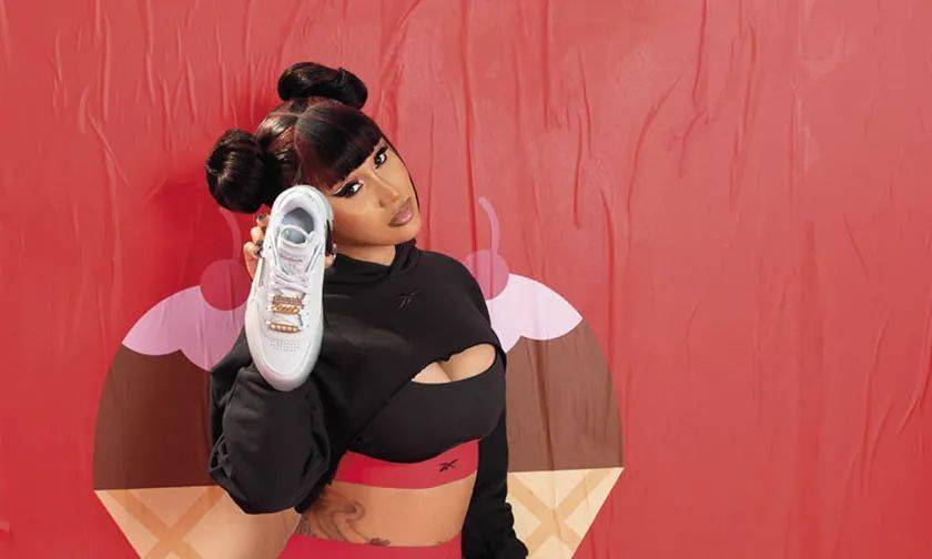 cardib大尺度联名reebok网友直呼受不了了