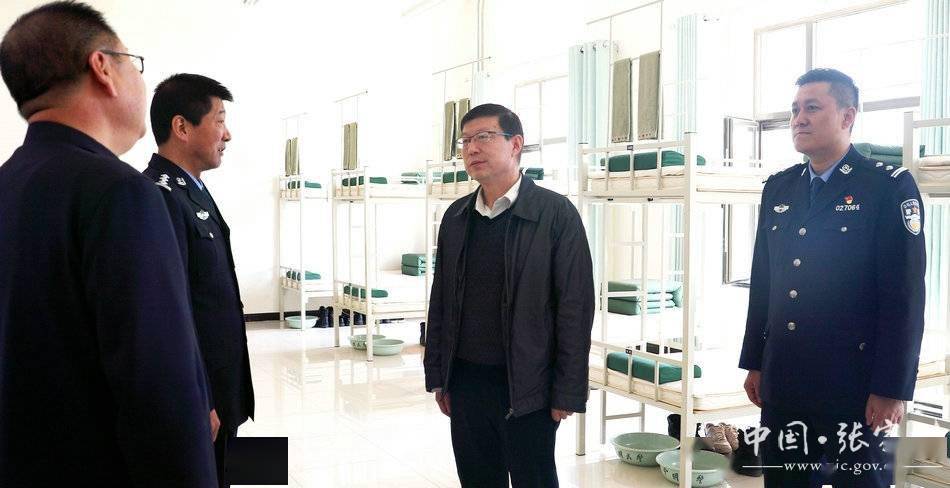 张家川县县委书记,县政法队伍教育整顿领导小组组长张思佳调研县公安