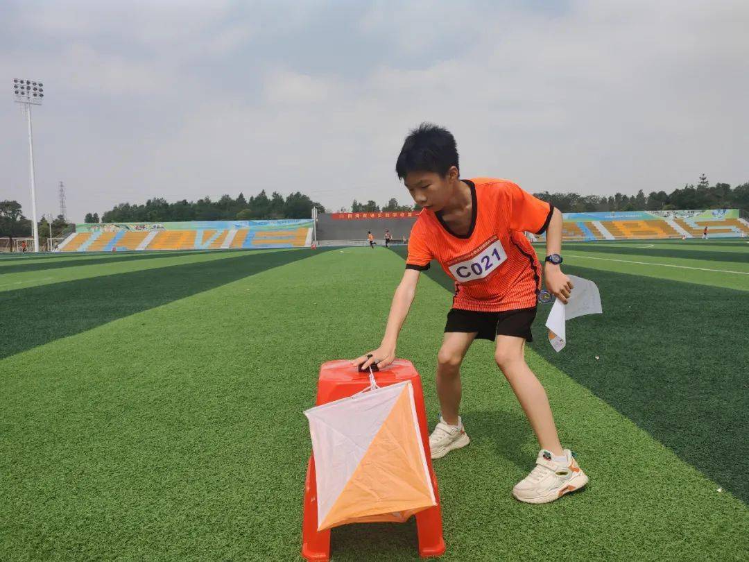 【活动回顾】2021年里水镇中小学生校园定向比赛_运动