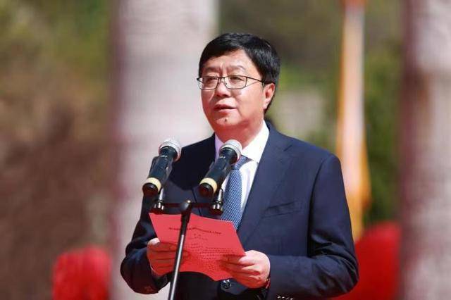 中共高平市委书记胡晓刚致辞晋城市委一级巡视员李根田宣布活动启动