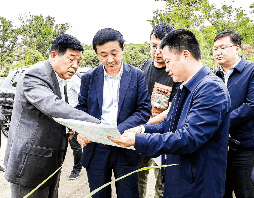 副市长孙鑫主持会议.副市长,昌南新区党