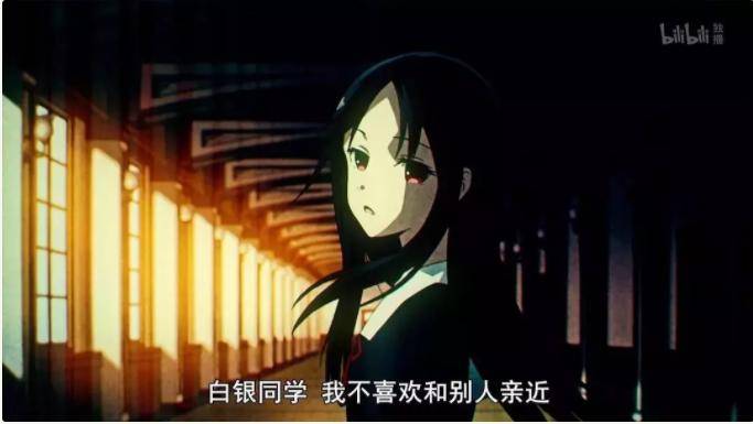 童年受过创伤,还能学会爱人吗?丨“假性疏离者”如何去爱
