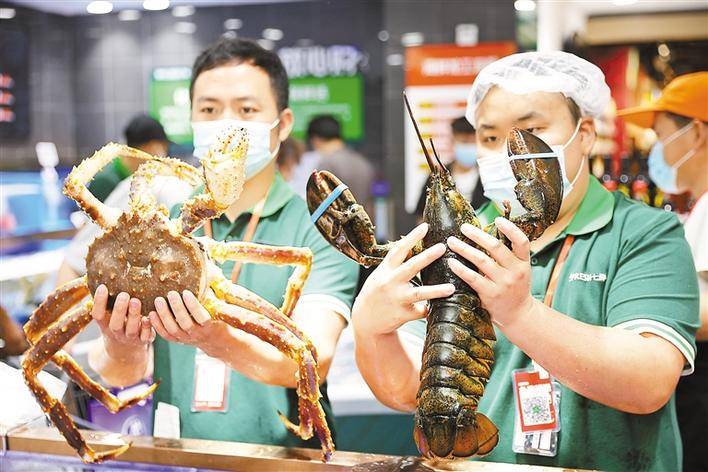 4月30日,京東旗下的全渠道美食生鮮超市