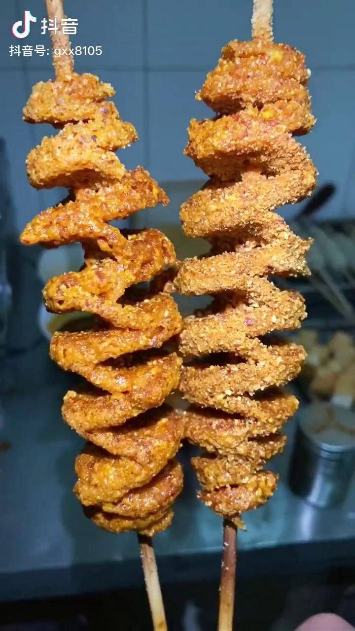 果仁烤面筋学习3元一串的果仁烤面筋小本创业爆款项目抖音美食制作人