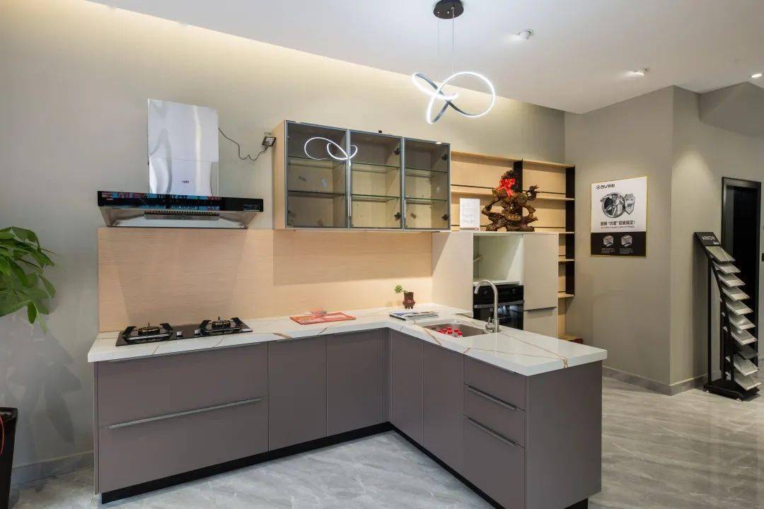 百v橱柜盛大开业