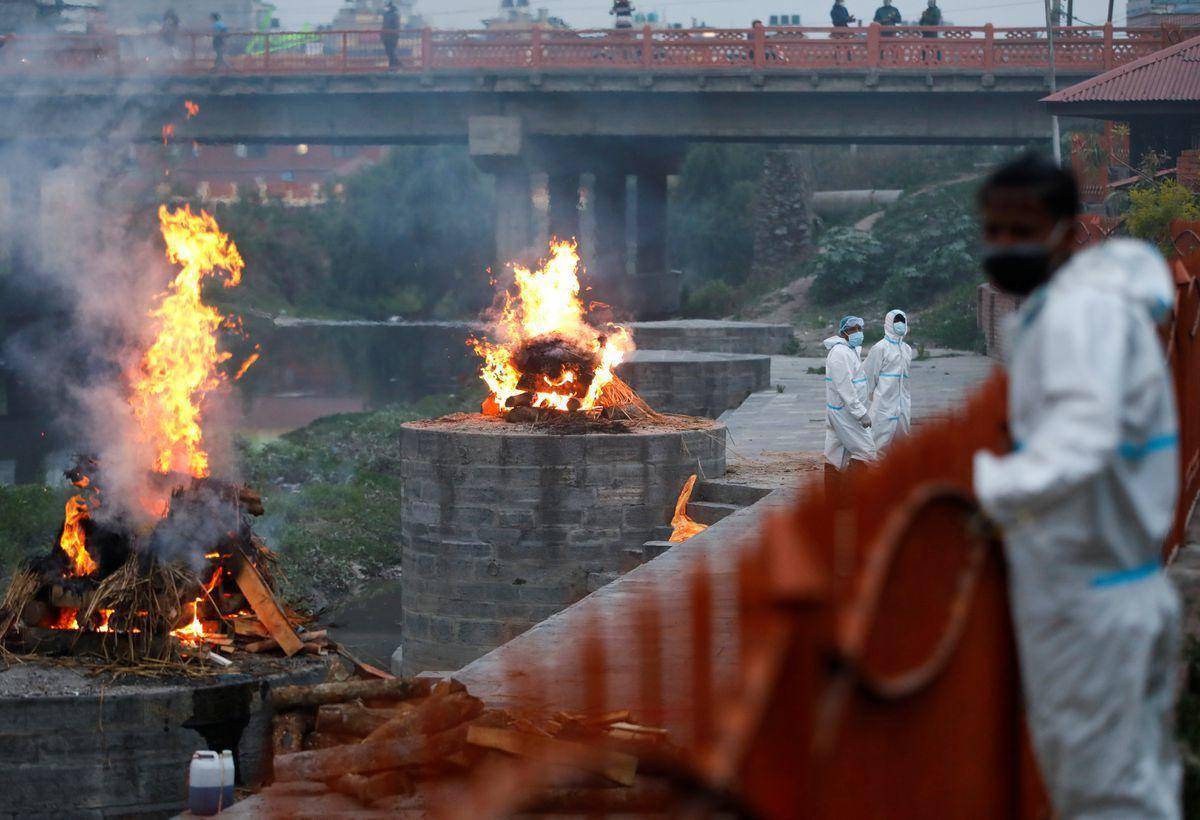 尼泊尔疫情持续加重单日新增连创纪录22地医院超负荷珠峰大本营惊现新