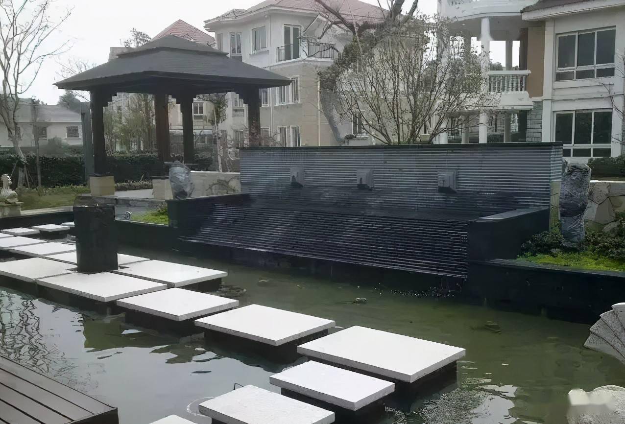 园林景观工程水景施工难点如何解决?_水池