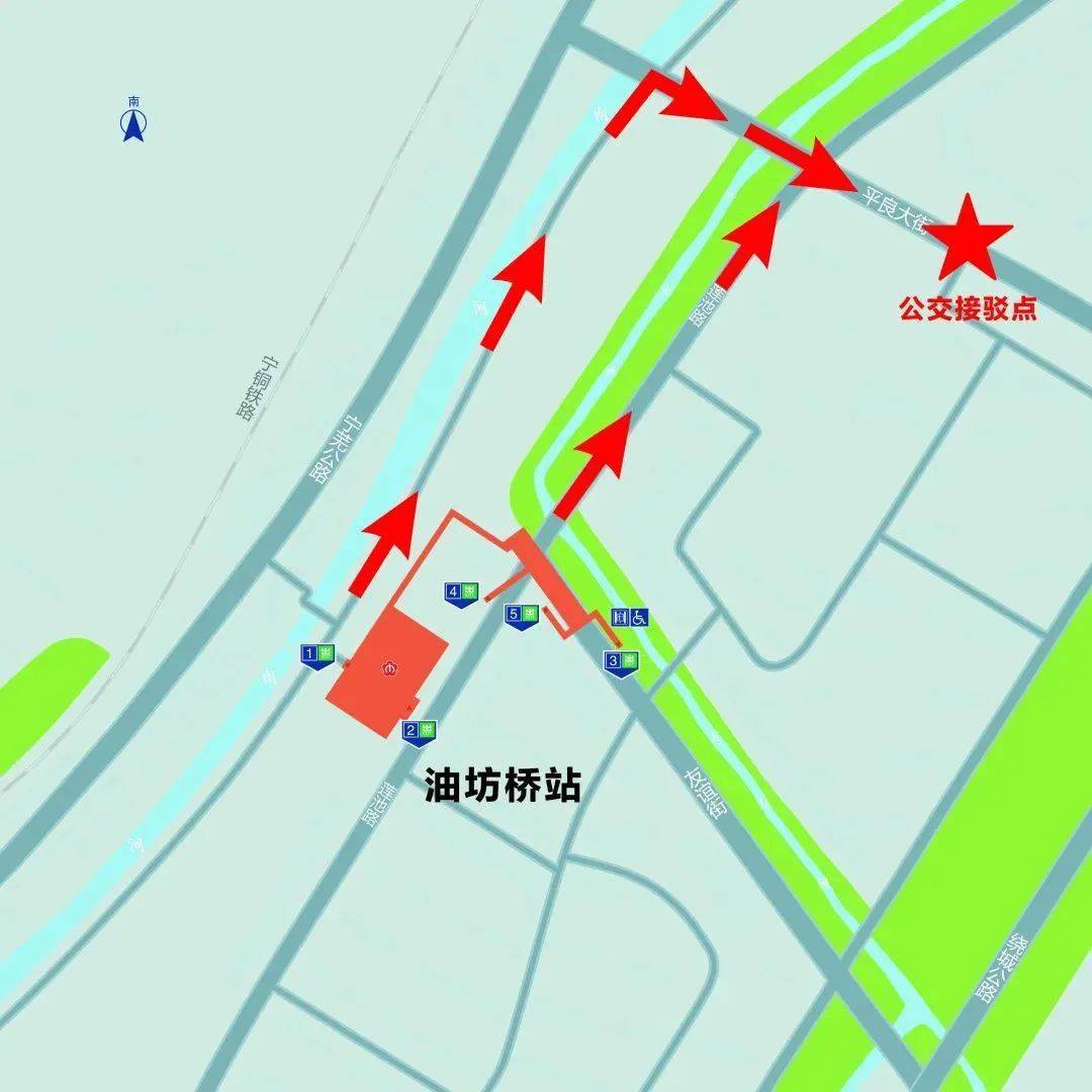 s3宁和线油坊桥站,3号口出站需换乘公交接驳车的乘客,沿友谊街向东