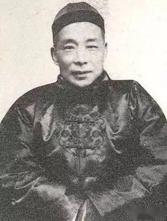 "辱客"风波始末:谭鑫培上海挨倒好,戏院雇凶囚禁观众