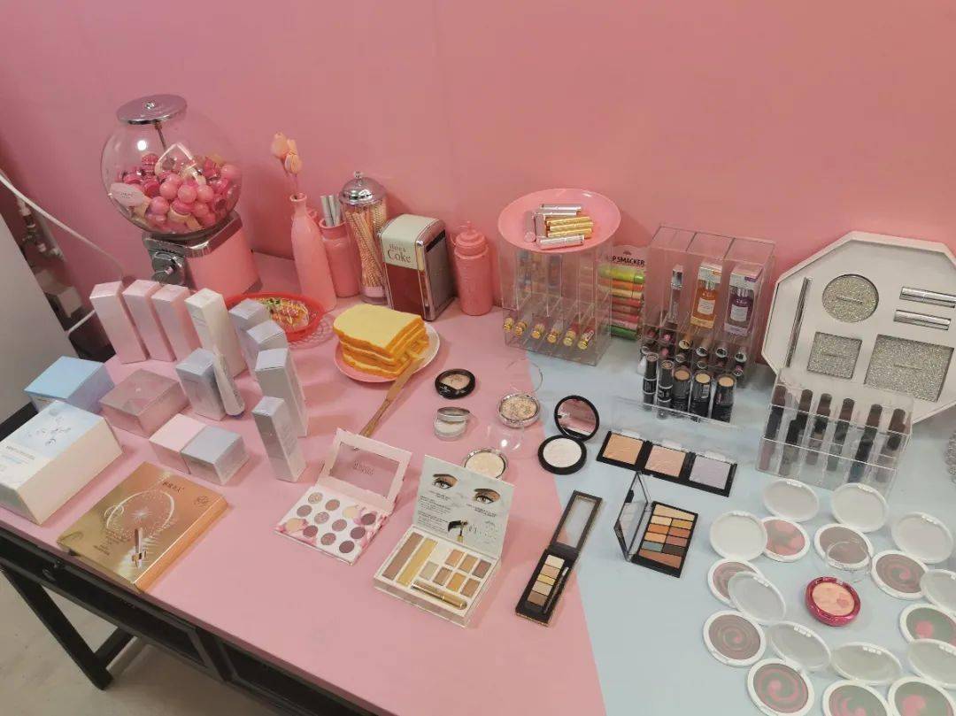 一年投7位数 代工厂不甘心给花西子们“打工” (图2) 一年投7位数 代工厂不甘心给花西子们“打工” (图2)