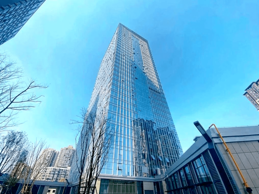 成华奥园广场三期整改后迎来集中交付