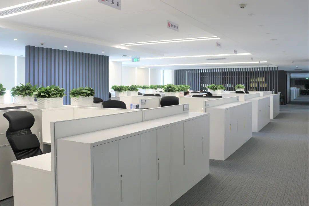 抢鲜看中建大兴之星办公楼正式启用中建三局5家单位入驻揭牌